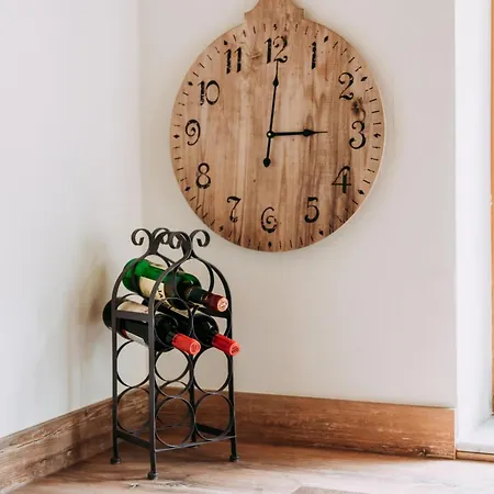 Barney M ラウリス