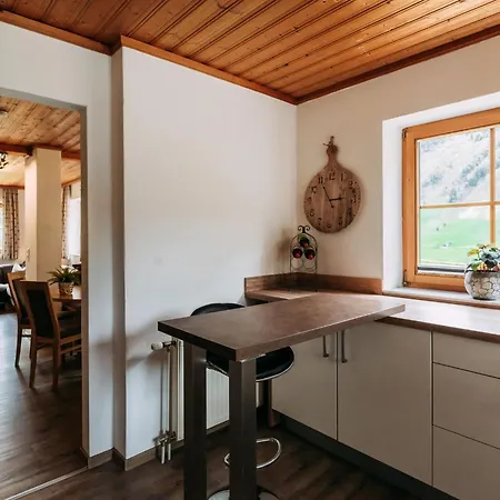 別荘 Barney M ラウリス